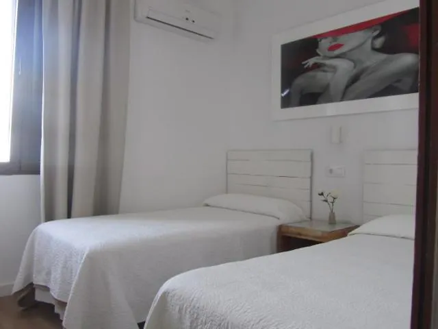 Hospedaje Villanueva Tarifa 2*,