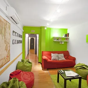 Diagonal House Ostello Barcellona